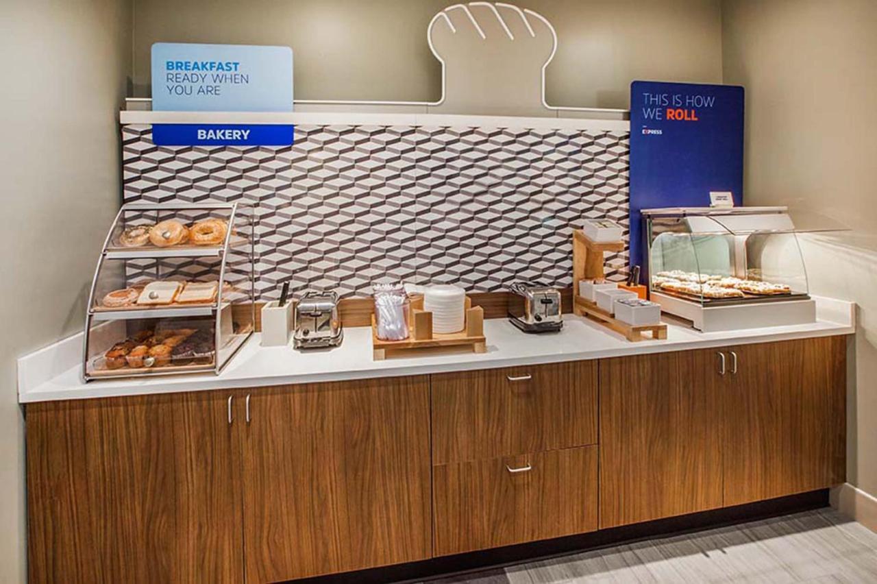 Holiday Inn Express - New Albany Eksteriør billede